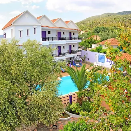 Lygies Aparthotel