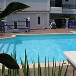 Lygies 2* Τραπεζάκι